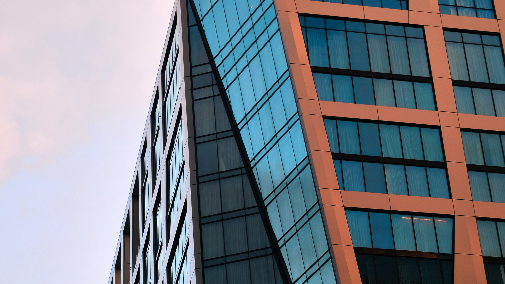 home-3-slide-3-1920x1080